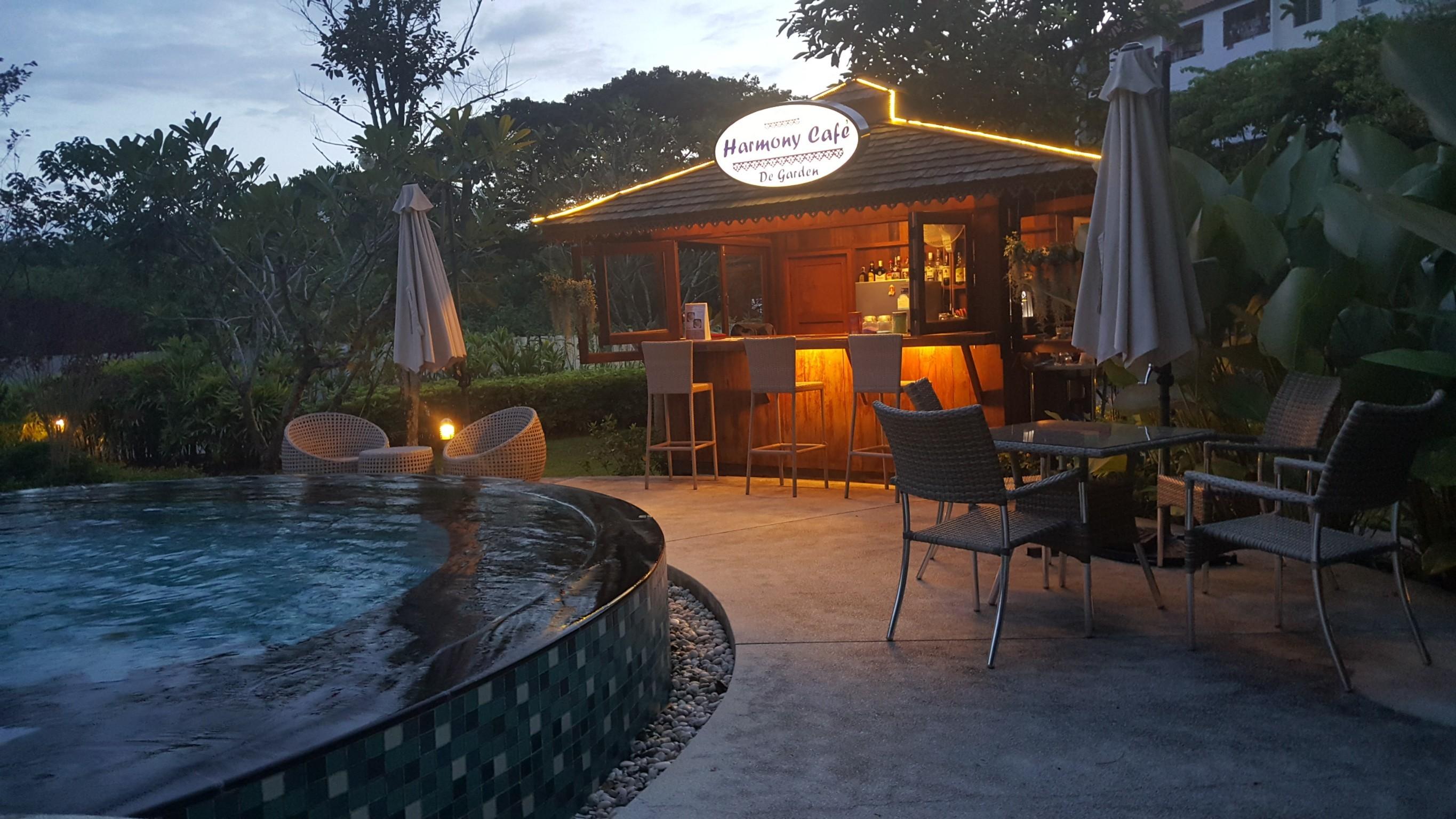 Harmony Resort Hotel Чиангмай Экстерьер фото
